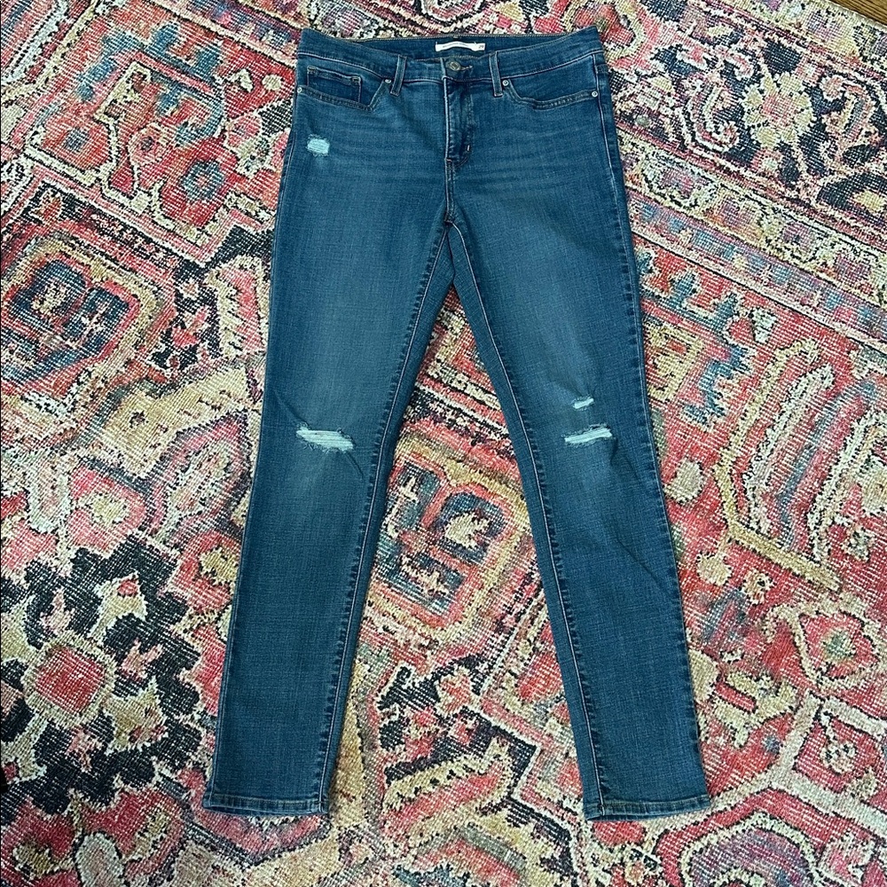 Levi's 311 Shaping Skinny blue denim back-pocket jeans